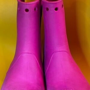 CROCS Vibrant Pink Women's Boots